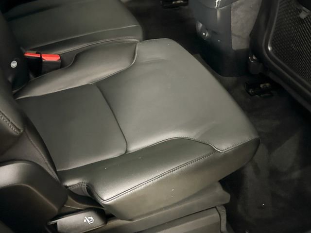 Used 2021 Volvo XC90 T5 Momentum w/ Climate Package image 48