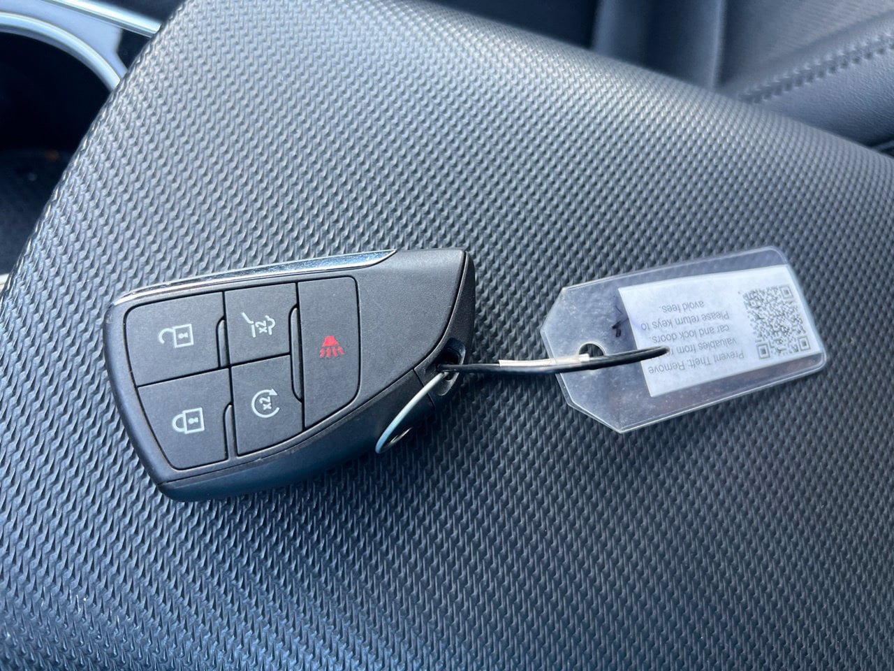 Used 2025 Chevrolet Equinox LT w/ Convenience Package II FWD image 26