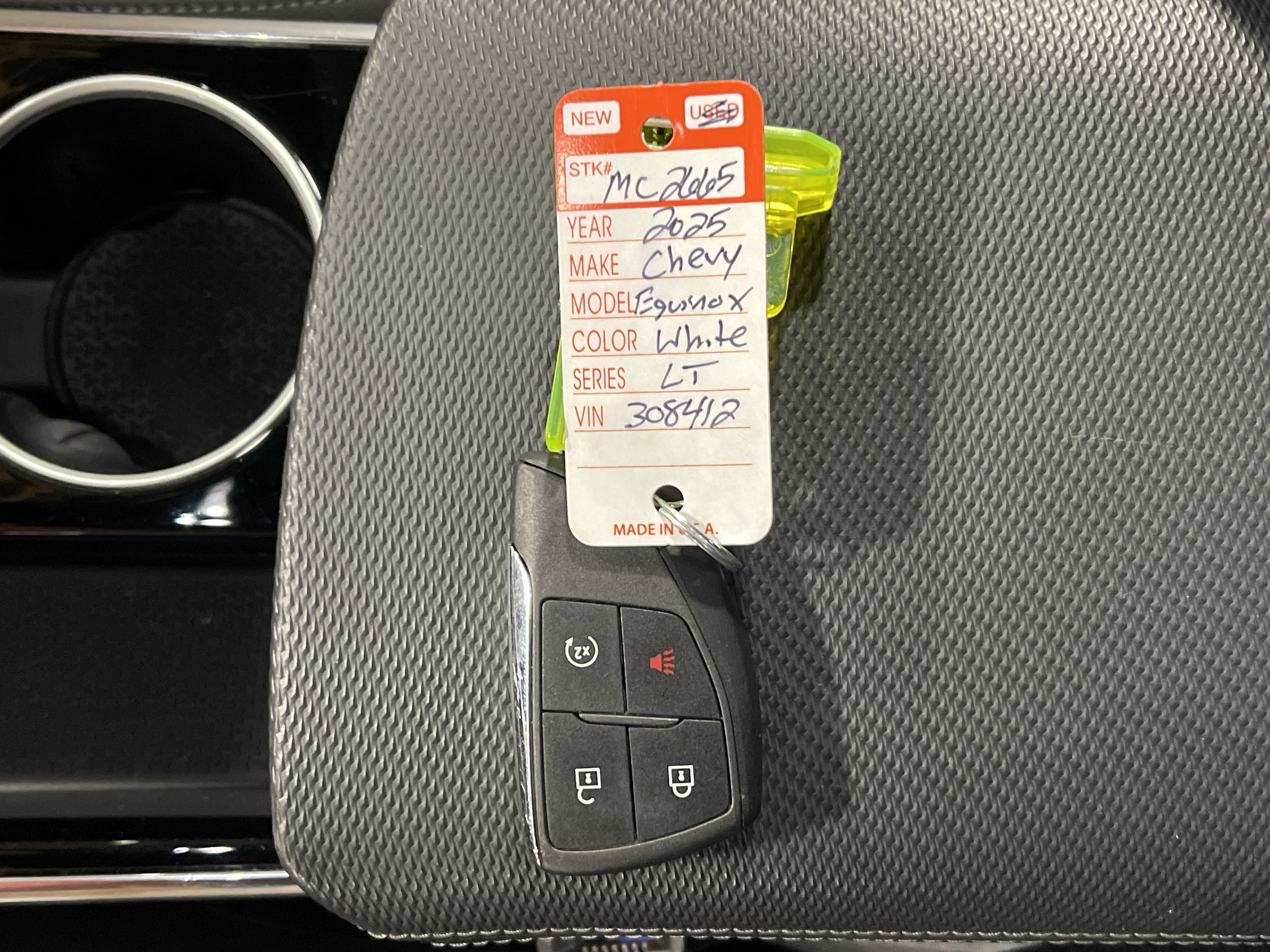 Used 2025 Chevrolet Equinox LT image 26