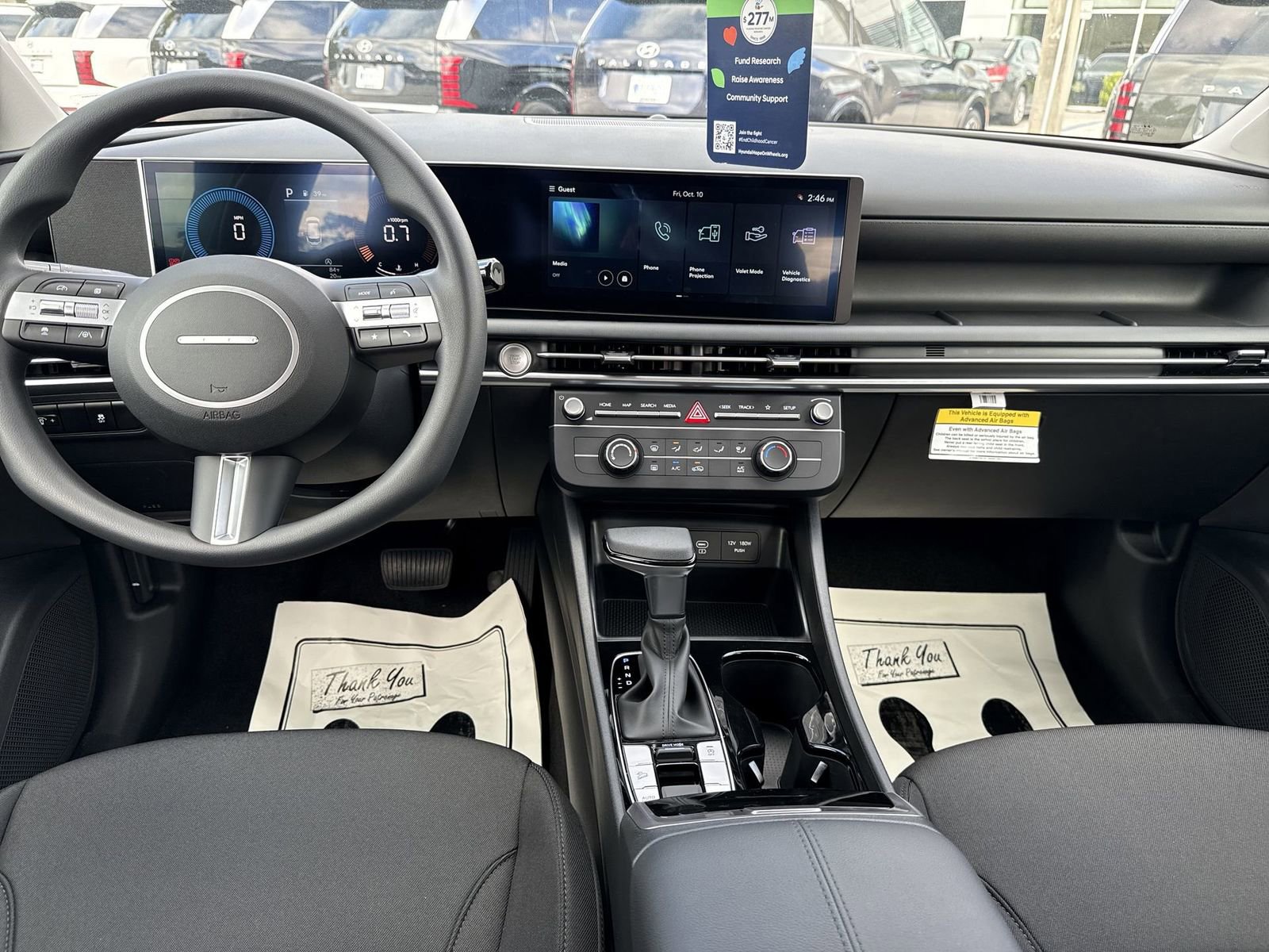 New 2026 Hyundai Tucson SE image 12