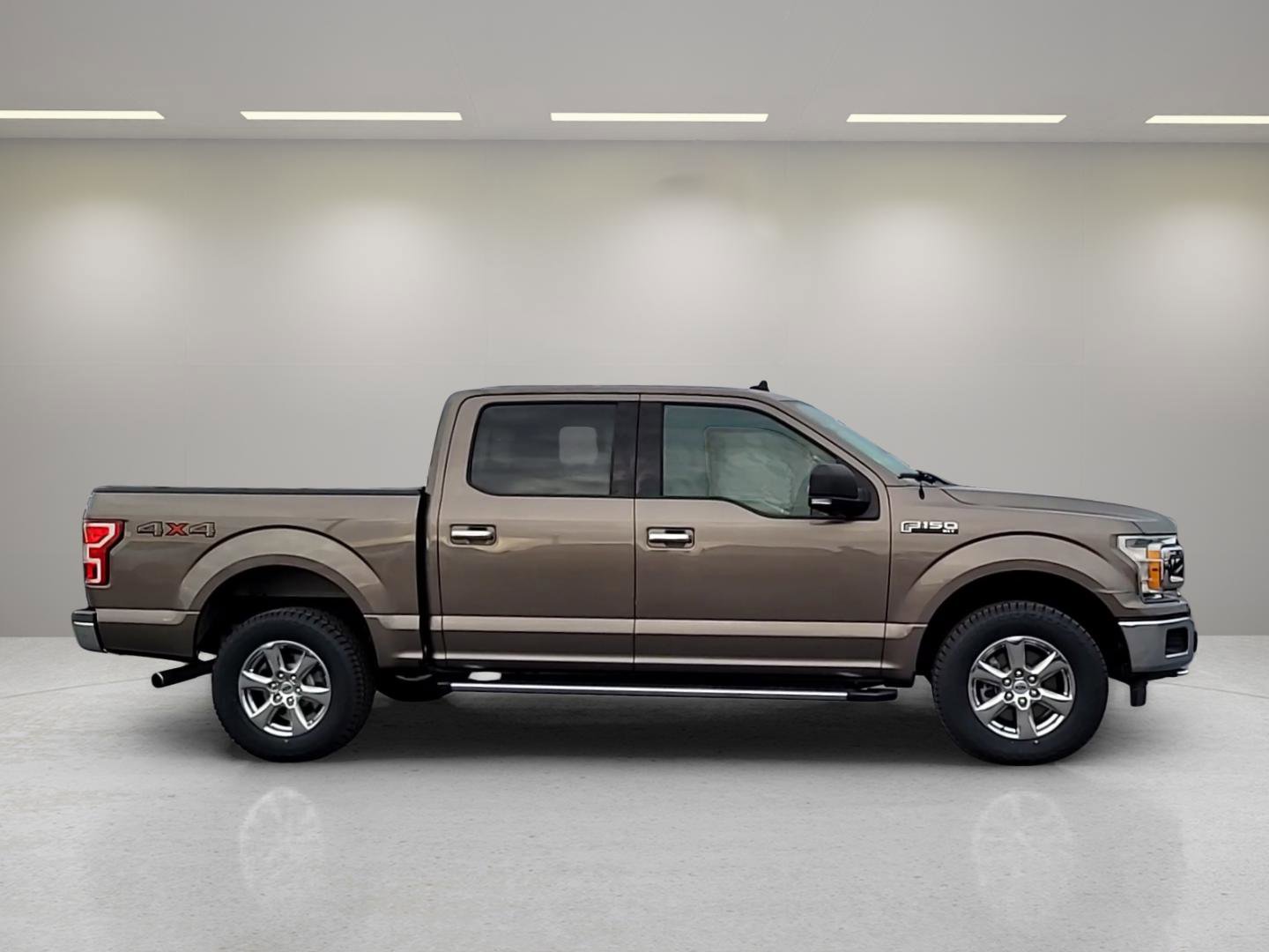Certified 2019 Ford F150 XLT w/ Equipment Group 302A Luxury image 9