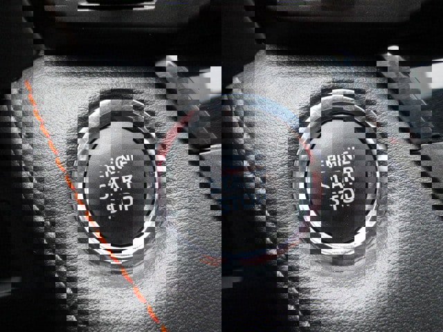 Used 2016 Toyota RAV4 SE image 21