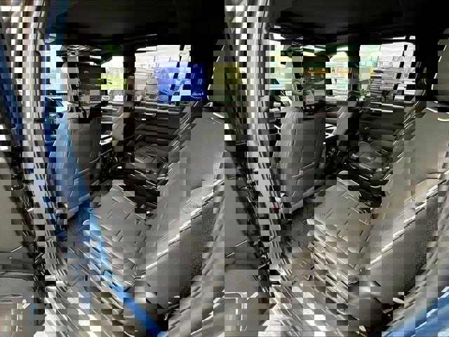 New 2026 Chevrolet Suburban Premier image 13