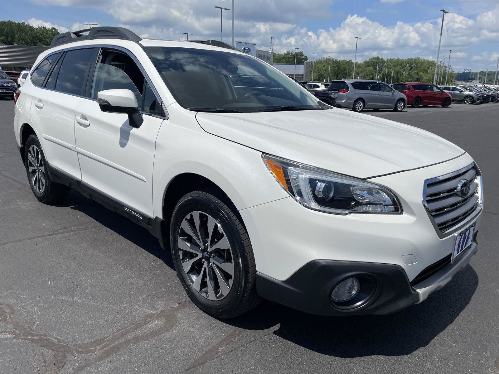 Used 2017 Subaru Outback 3.6R Limited AWD/4WD image 7