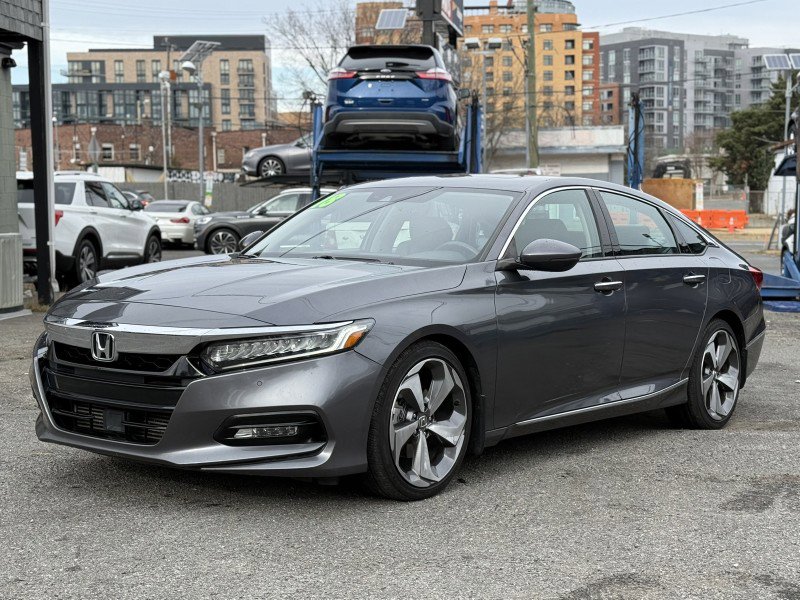 Used 2018 Honda Accord Touring image 47