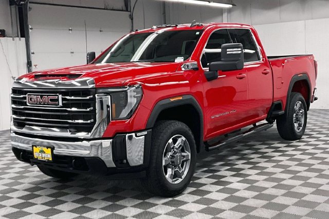 Used 2025 GMC Sierra 2500 SLE w/ SLE Value Package; AWD/4WD image 12