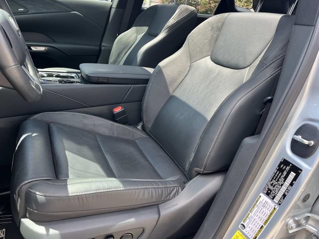 Used 2023 Lexus RX 350 FWD w/ Cold Area Package image 34