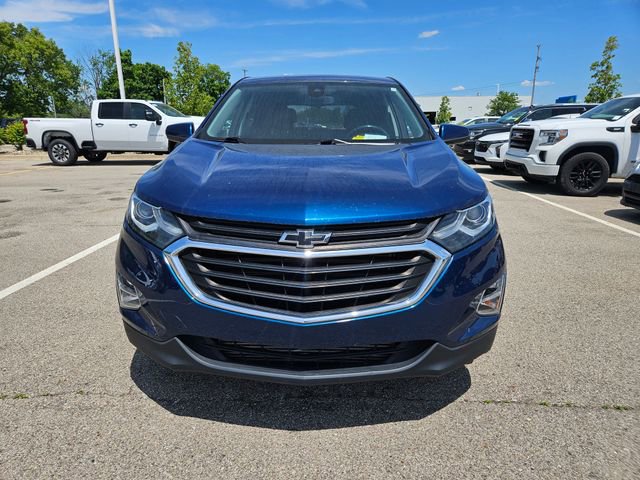 Used 2019 Chevrolet Equinox LT w/ Driver Convenience Package FWD image 2