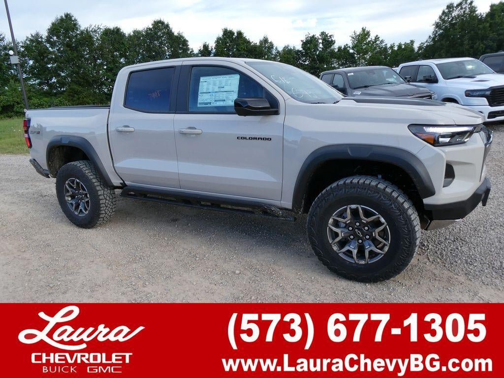 New 2026 Chevrolet Colorado ZR2 w/ Technology Package AWD/4WD image 1