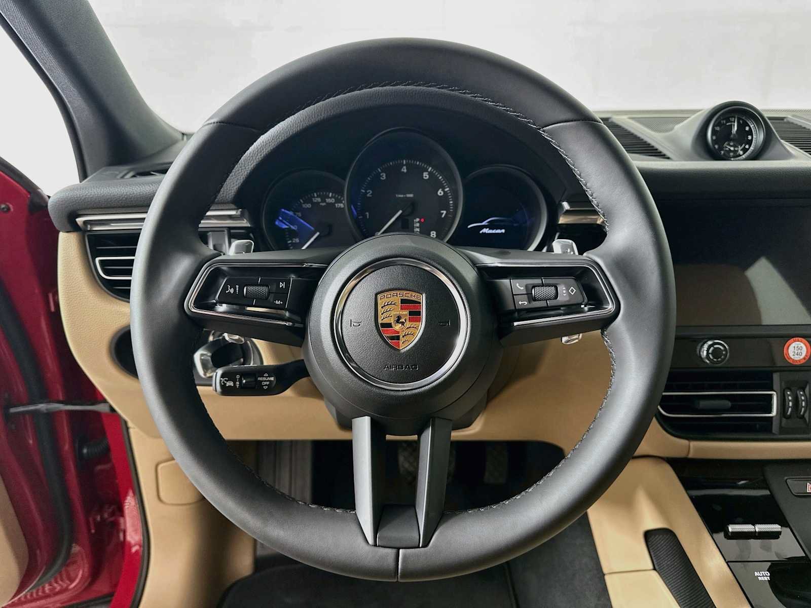 New 2026 Porsche Macan AWD/4WD image 14