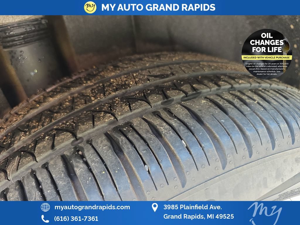 Used 2022 Volkswagen Atlas Cross Sport SEL Premium R-Line AWD/4WD image 40