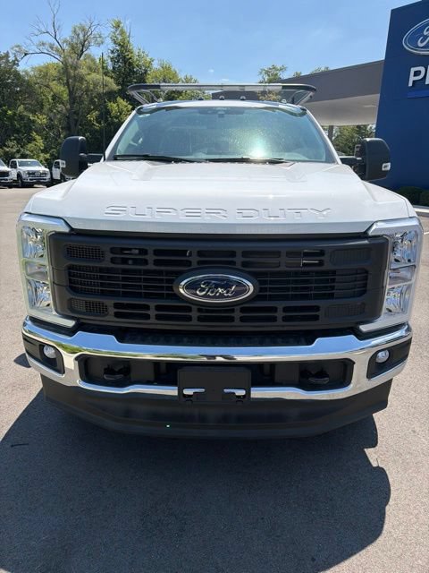 New 2026 Ford F250 XL w/ XL Chrome Package AWD/4WD image 8