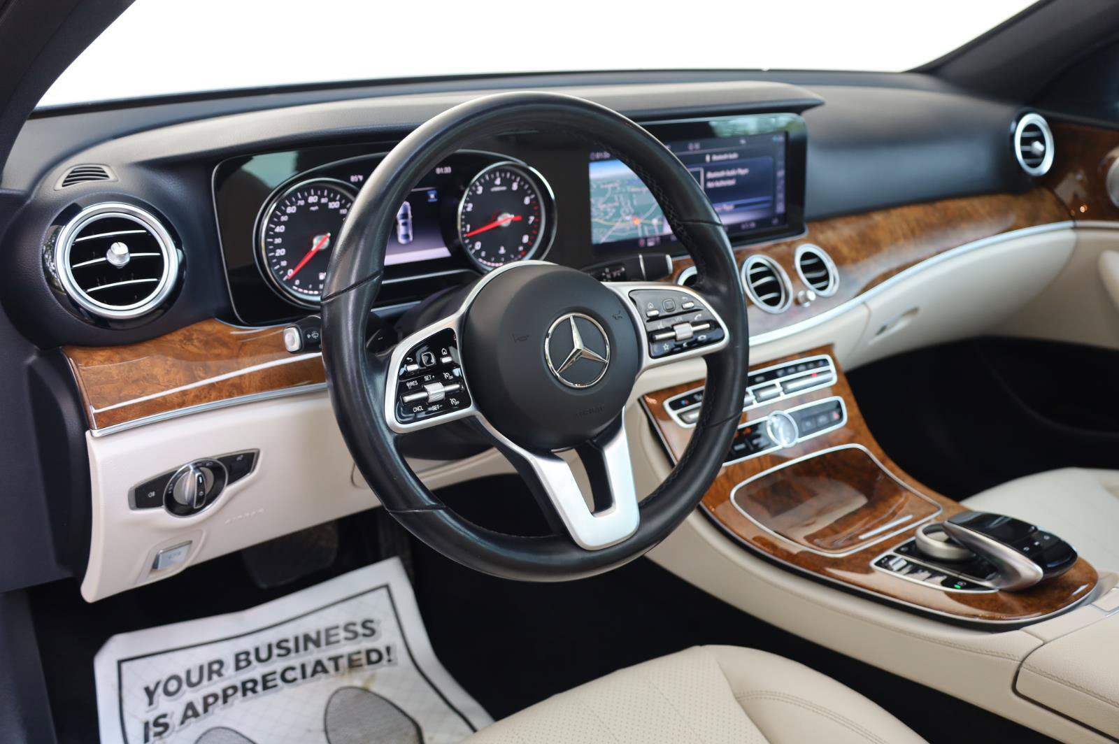 Used 2019 Mercedes-Benz E 300 4MATIC image 16