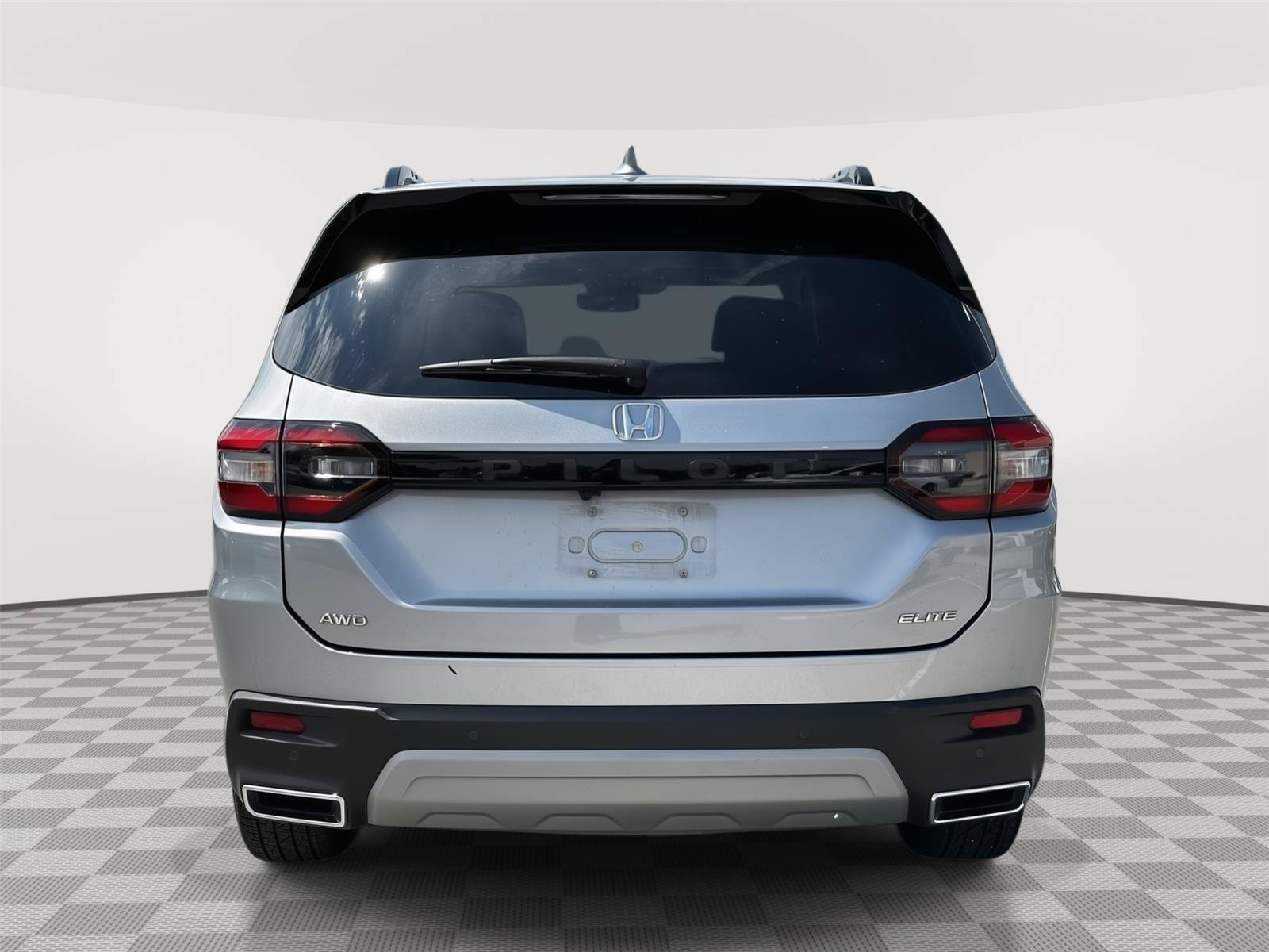 Used 2024 Honda Pilot Elite image 4