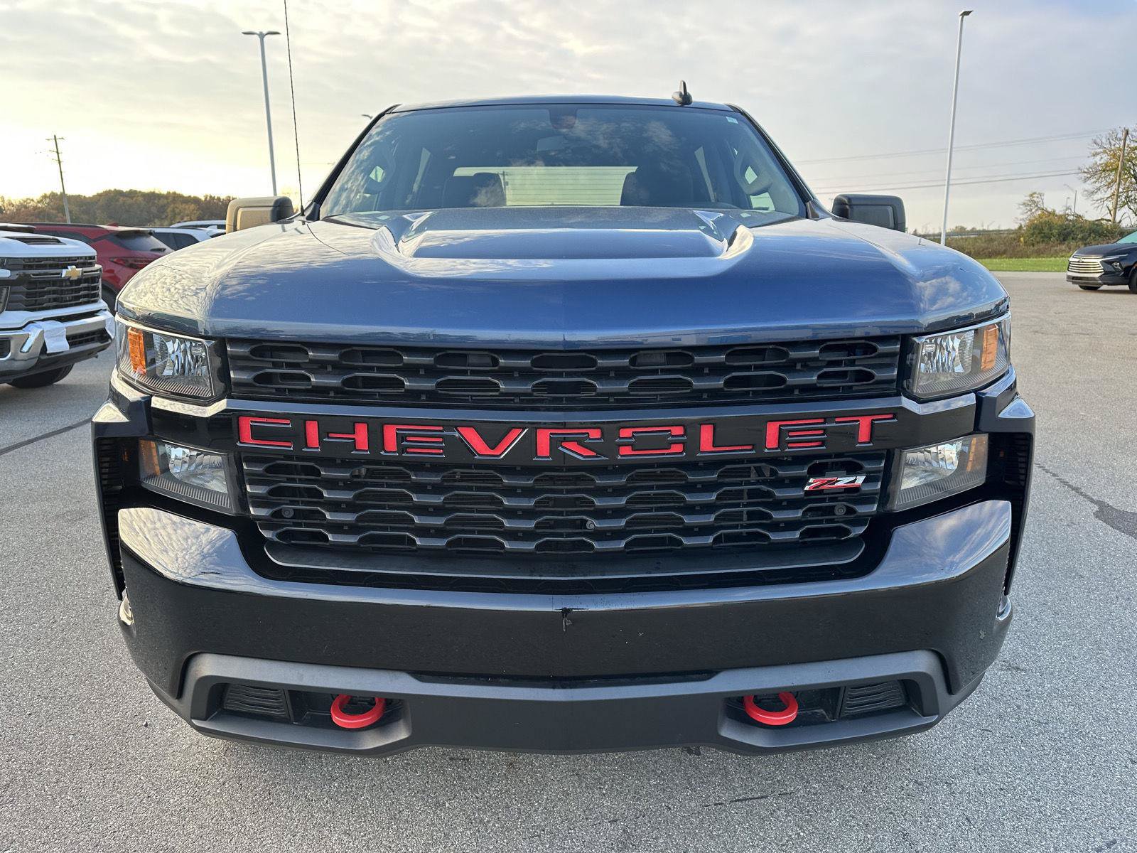 Used 2021 Chevrolet Silverado 1500 Custom Trail Boss AWD/4WD image 8