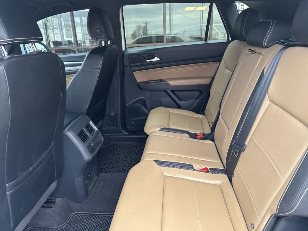 Used 2022 Volkswagen Atlas Cross Sport SE image 22