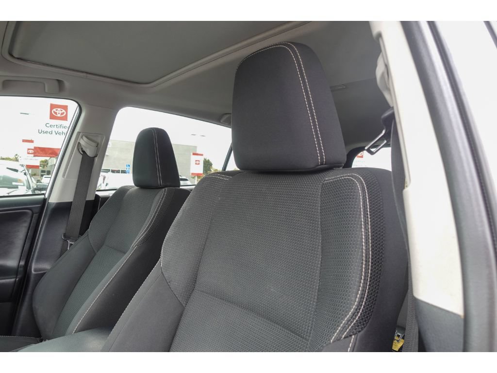 Used 2017 Toyota RAV4 XLE w/ Convenience Package AWD/4WD image 10