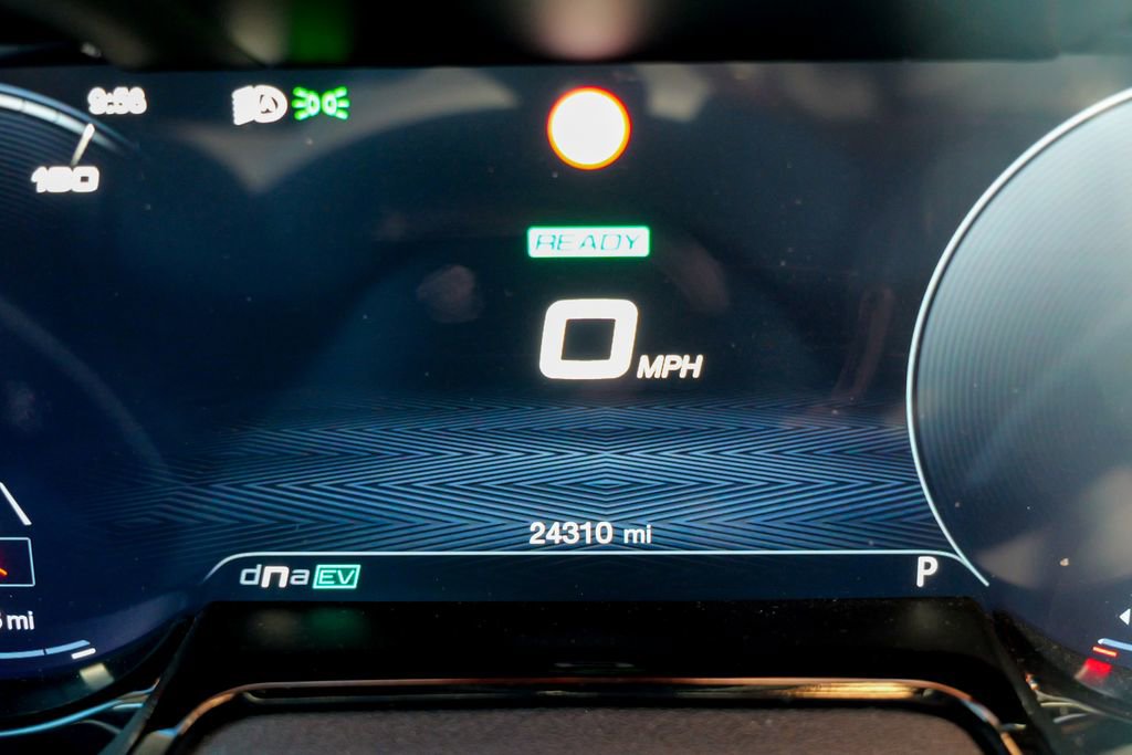 Used 2024 Alfa Romeo Tonale Veloce w/ Active Assist Package image 42