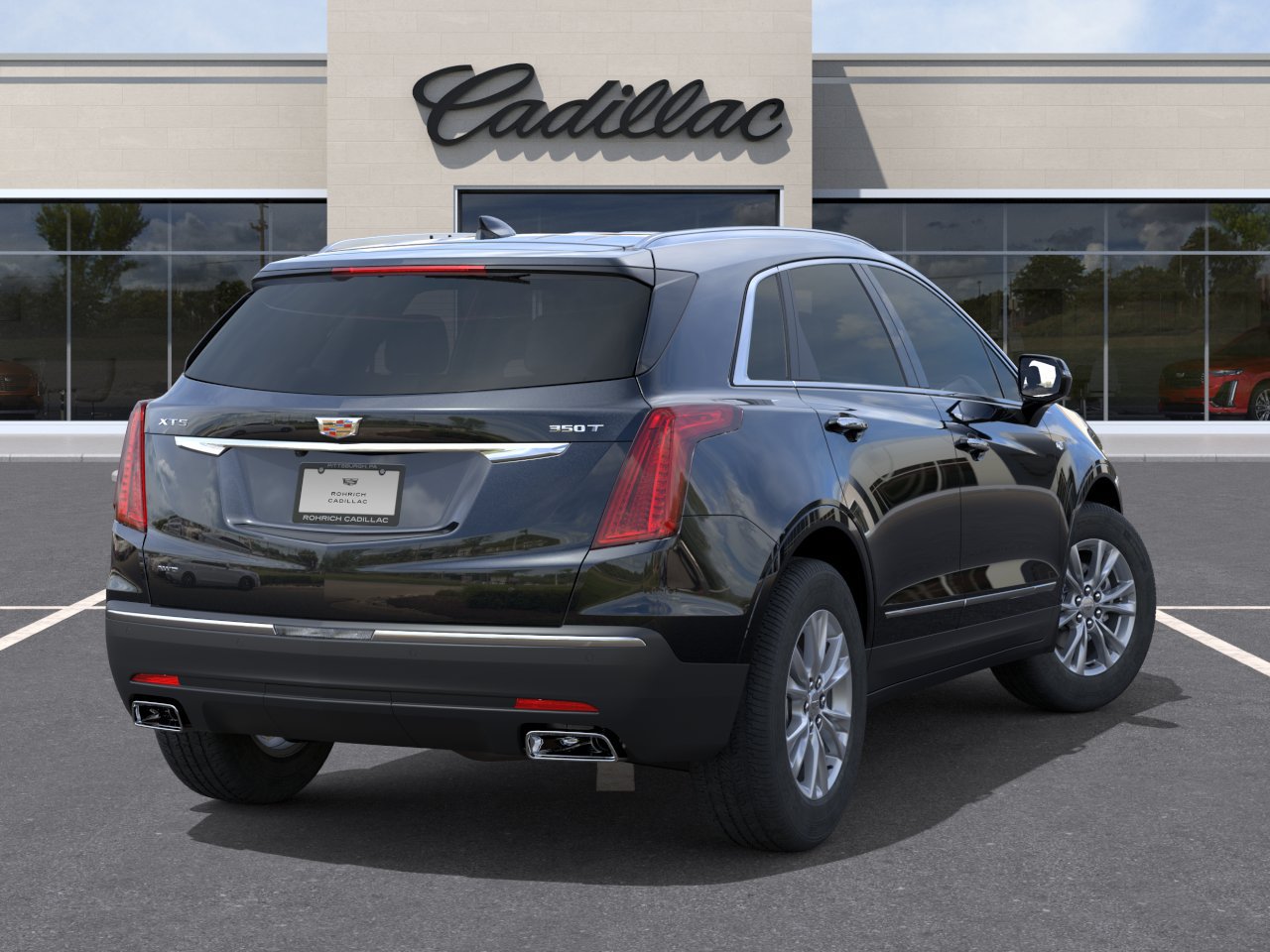 New 2026 Cadillac XT5 Luxury w/ LPO, Floor Liner Package AWD/4WD image 4