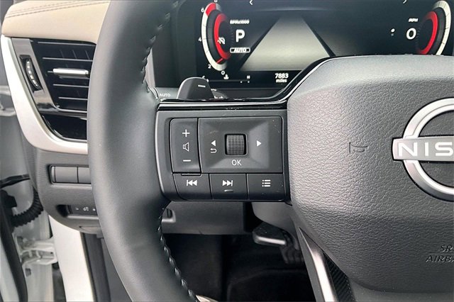 Certified 2025 Nissan Rogue SL w/ SL Premium Package image 10