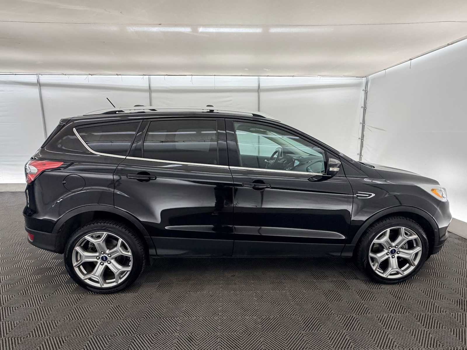 Used 2018 Ford Escape Titanium image 7