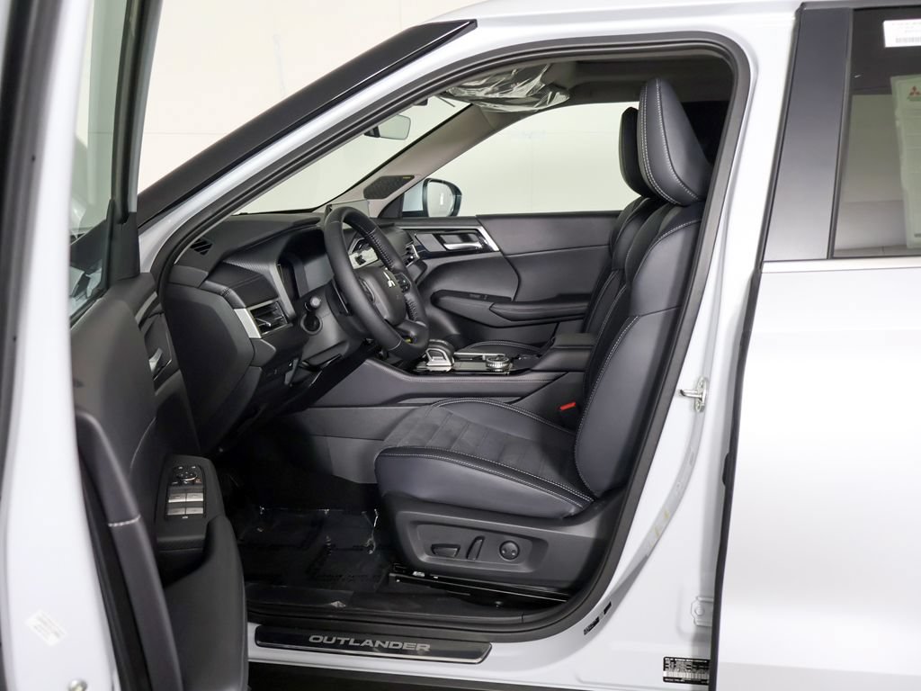 New 2026 Mitsubishi Outlander SE AWD/4WD image 31