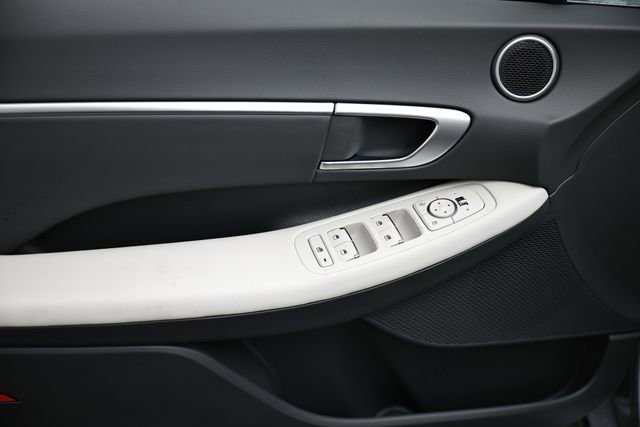 New 2025 Hyundai Sonata SEL image 6