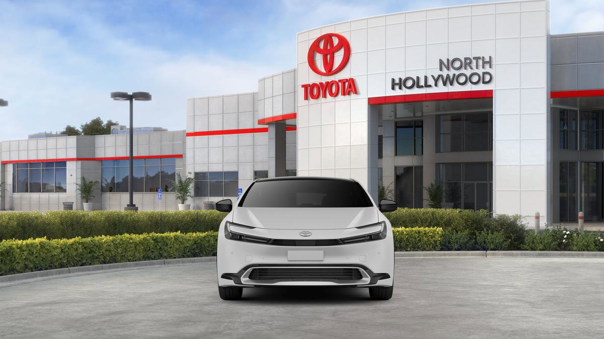 New 2026 Toyota Prius Plug-In Hybrid image 2