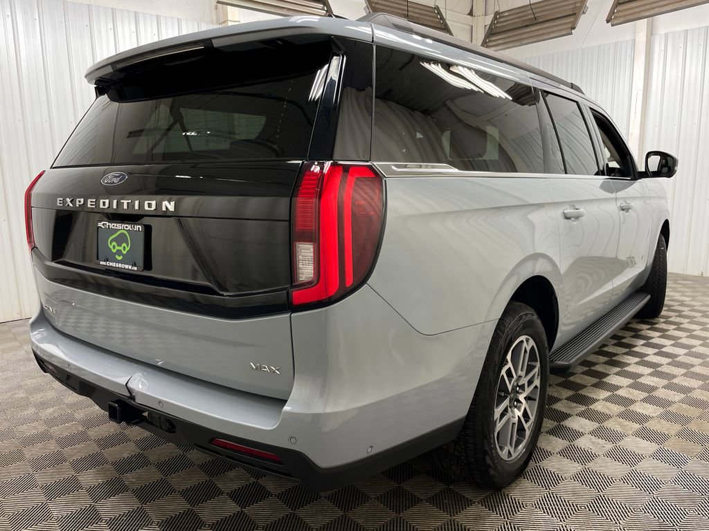 Used 2025 Ford Expedition Max Active AWD/4WD image 24