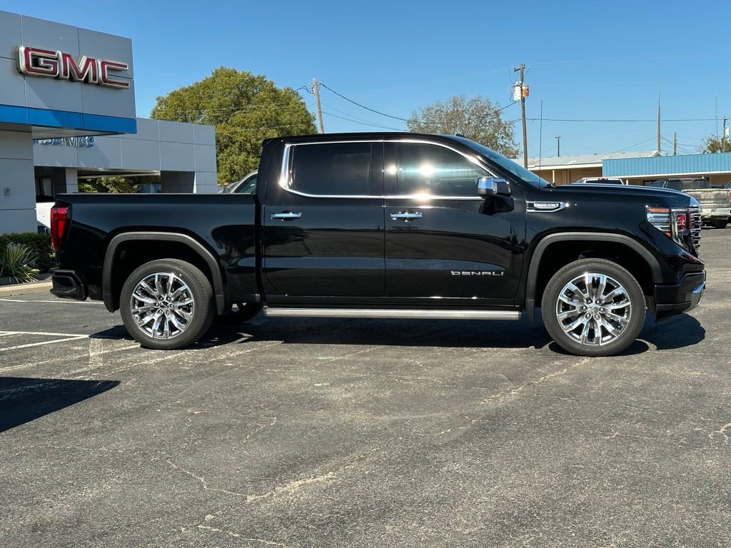 Used 2024 GMC Sierra 1500 Denali w/ Denali Reserve Package image 4