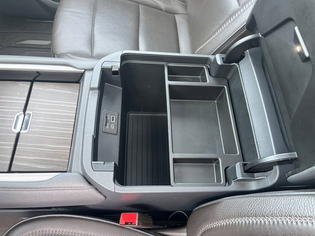 Used 2021 GMC Yukon XL Denali w/ Denali Premium Package image 27