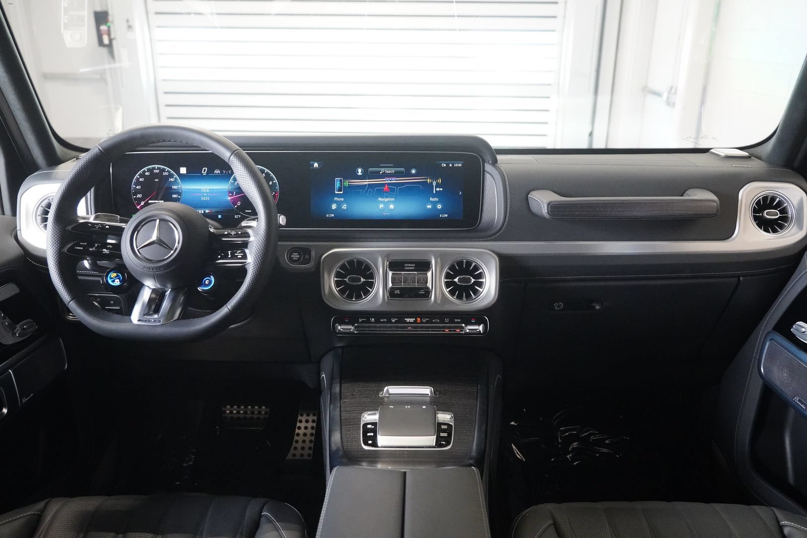 Certified 2026 Mercedes-Benz G 63 AMG 4MATIC image 13