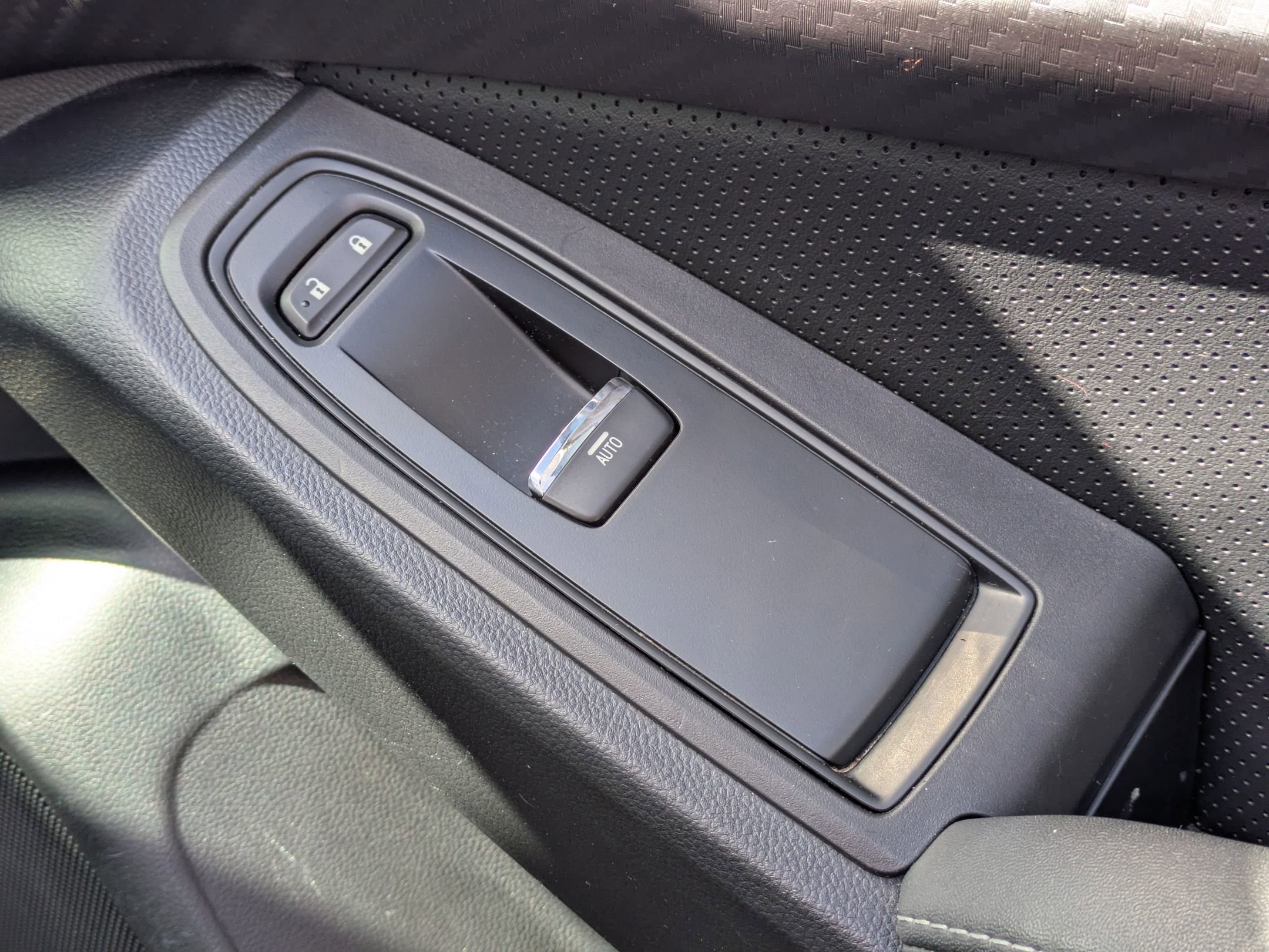 Used 2022 Subaru Ascent Onyx Edition image 37