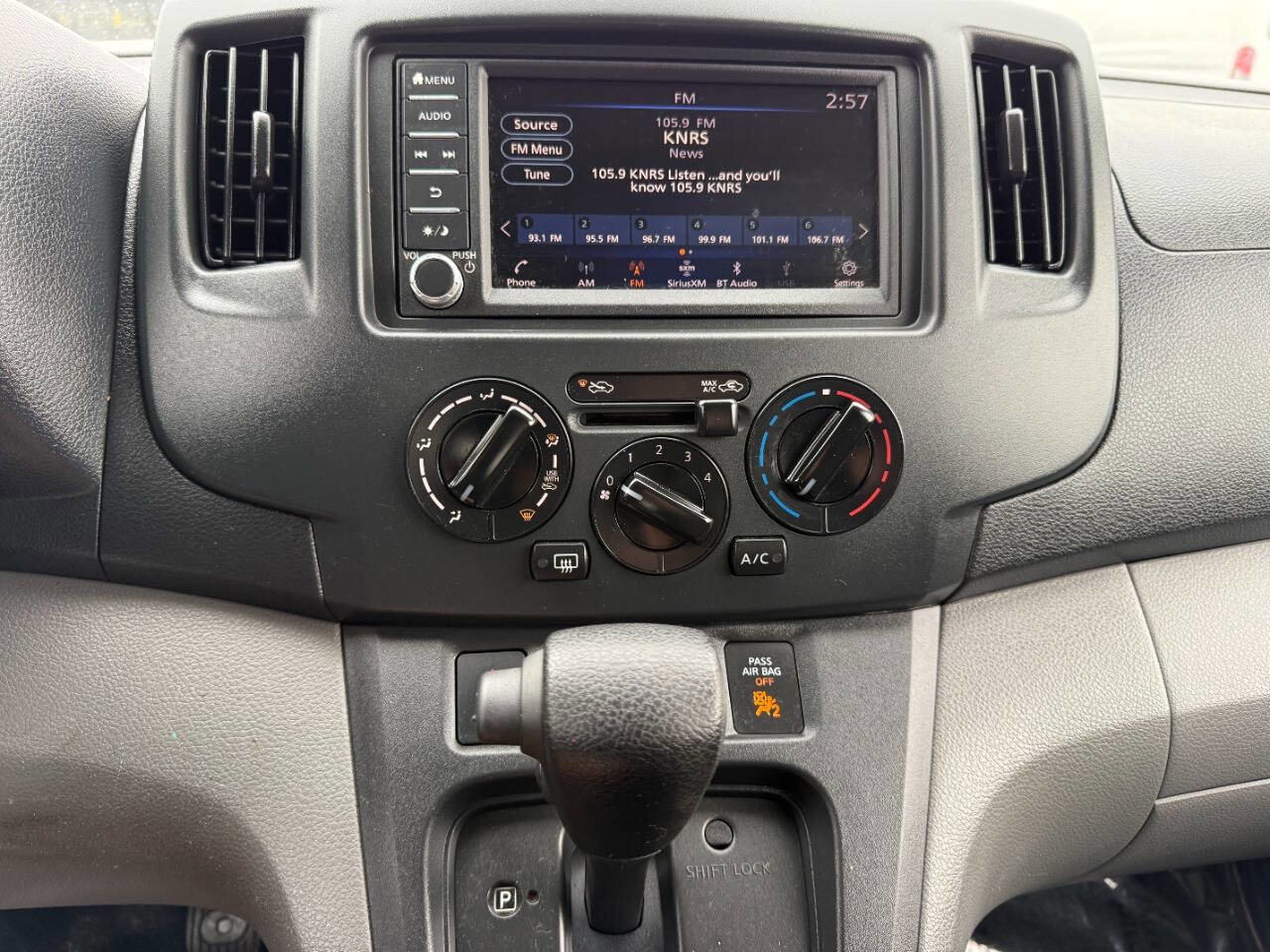 Used 2021 Nissan NV200 SV w/ Back Door Glass Package image 33