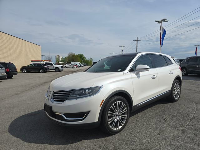 Used 2018 Lincoln MKX Reserve w/ Driver Assistance Package AWD/4WD image 8