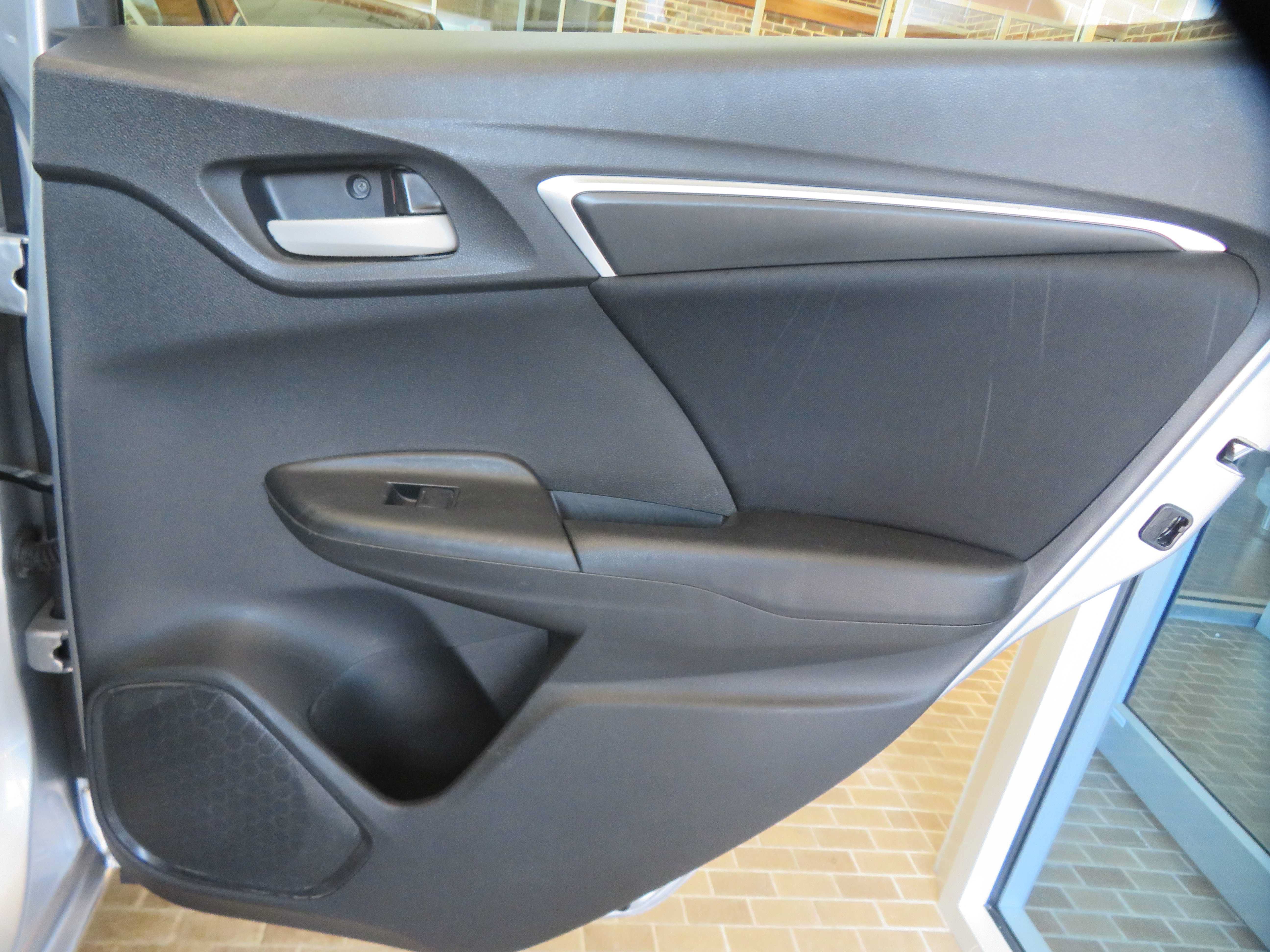 Used 2016 Honda Fit LX image 20
