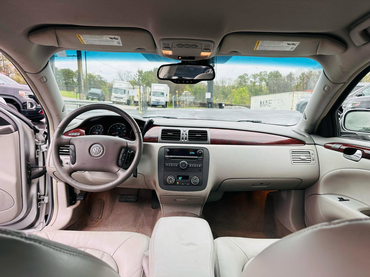 Used 2008 Buick Lucerne CXL w/ Driver Confidence Package FWD image 31