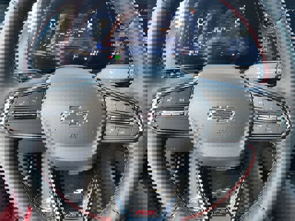 New 2025 Chevrolet Equinox EV RS image 20