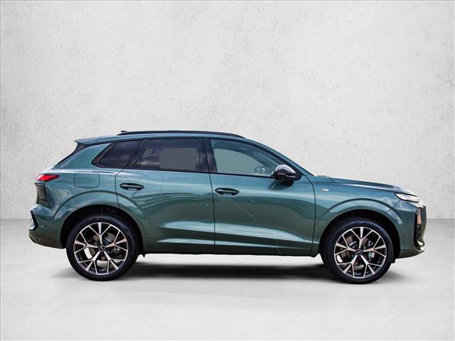 New 2026 Audi Q3 quattro 2.0T AWD/4WD image 4