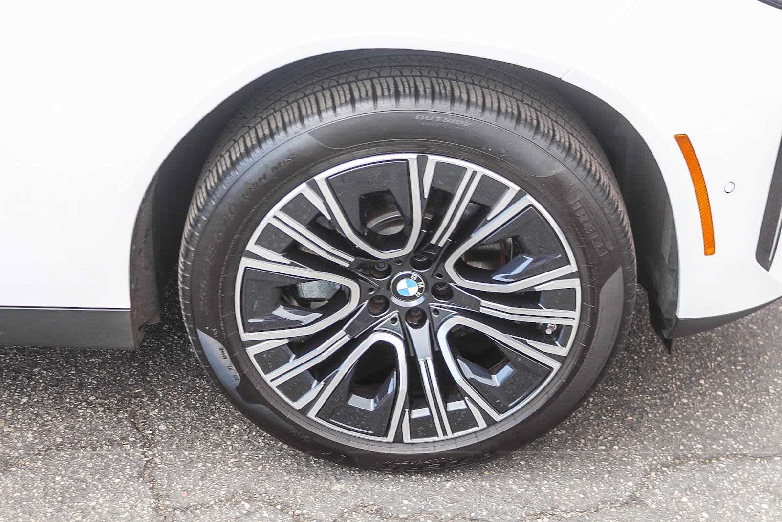 Used 2026 BMW X3 xDrive30i w/ Convenience Package AWD/4WD image 9