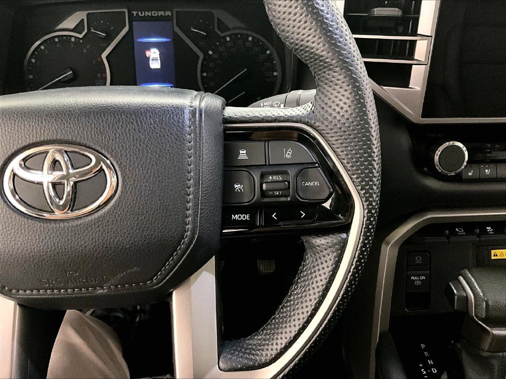 Used 2023 Toyota Tundra Limited AWD/4WD image 13