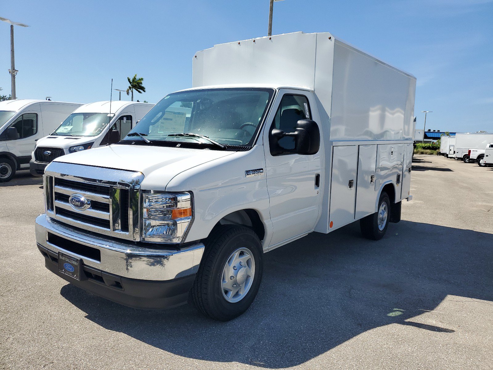 New 2025 Ford E-350 and Econoline 350 Super Duty w/ Power Equipment Group RWD image 2
