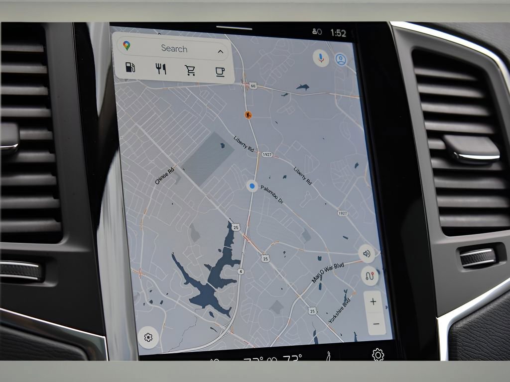 Used 2023 Volvo XC90 B5 Core w/ Protection Package Premier image 22