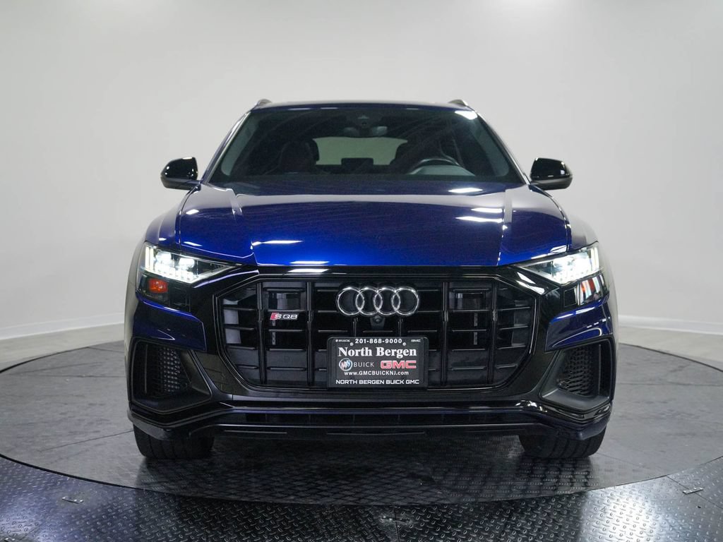 Used 2023 Audi SQ8 Premium Plus w/ SQ8 Luxury Package AWD/4WD image 2