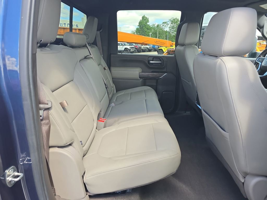 Used 2020 Chevrolet Silverado 3500 LTZ w/ LTZ Convenience Package AWD/4WD image 19