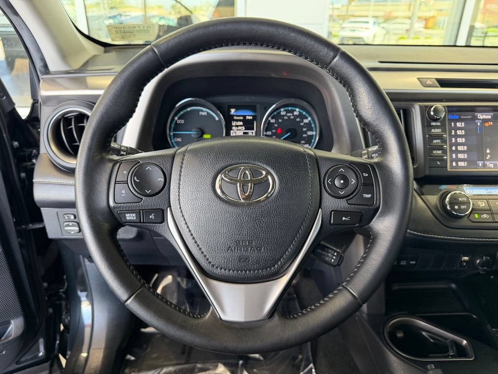 Certified 2018 Toyota RAV4 XLE w/ Convenience Package AWD/4WD image 23