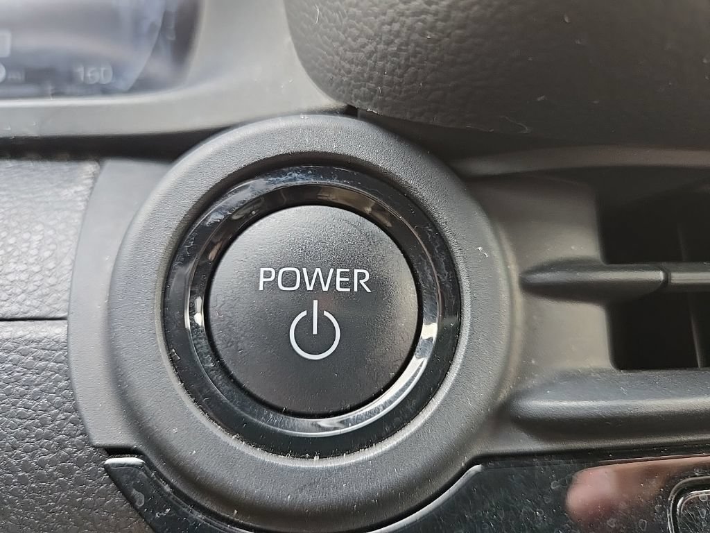 Used 2024 Toyota Crown AWD/4WD image 26