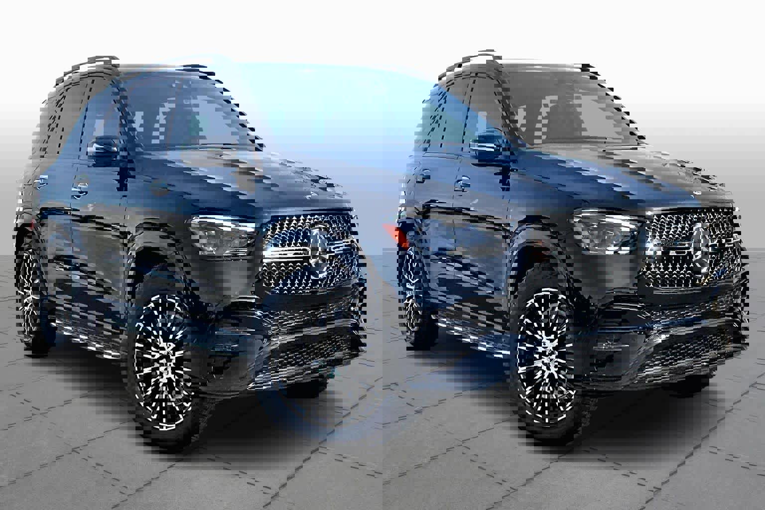 Certified 2024 Mercedes-Benz GLE 580 4MATIC image 3