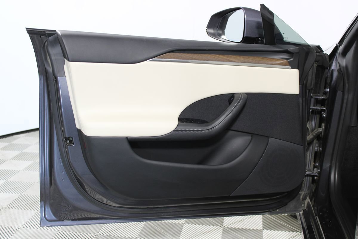 Used 2022 Tesla Model S AWD/4WD image 6