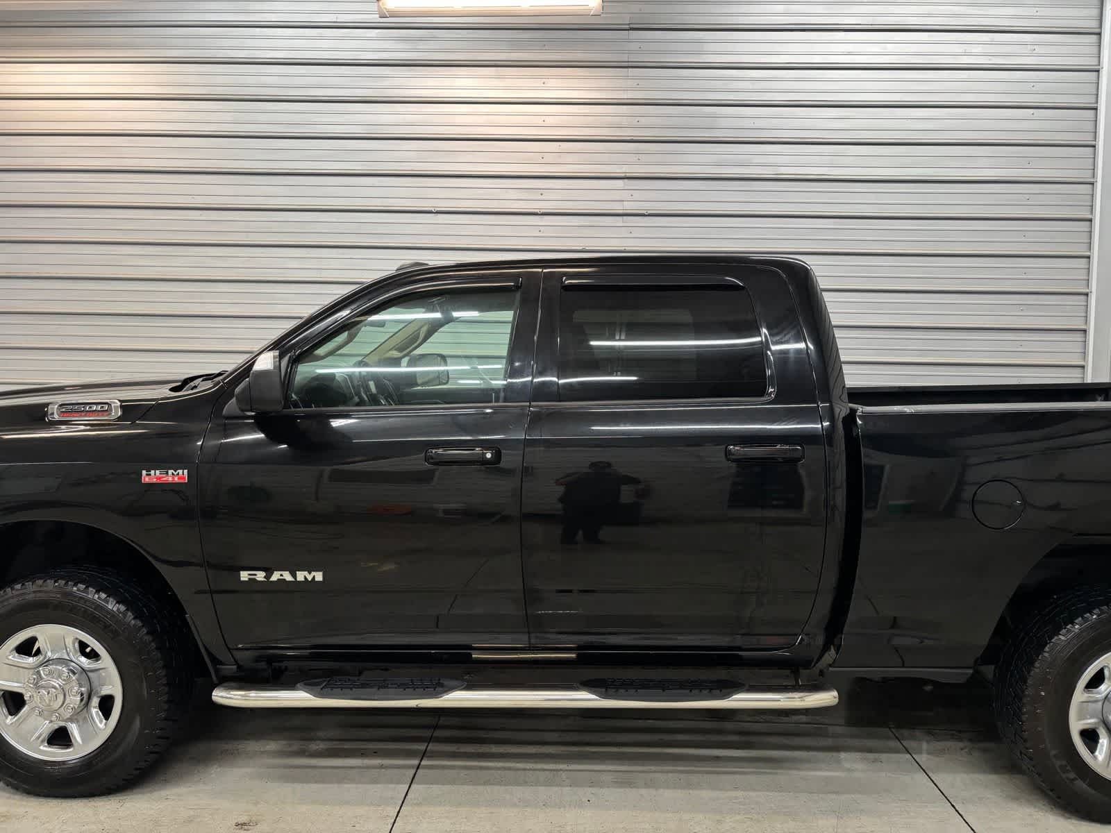 Used 2020 RAM 2500 Big Horn AWD/4WD image 9